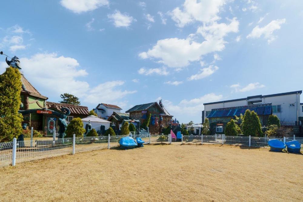 Lala Land Pet Friendly Pension 경주 외부 사진