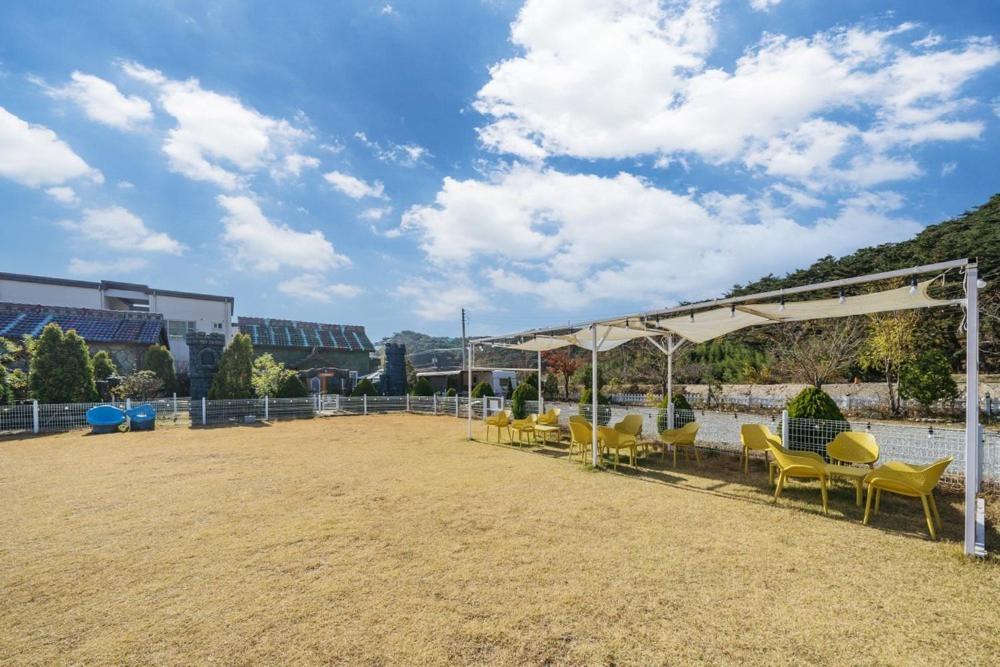 Lala Land Pet Friendly Pension 경주 외부 사진